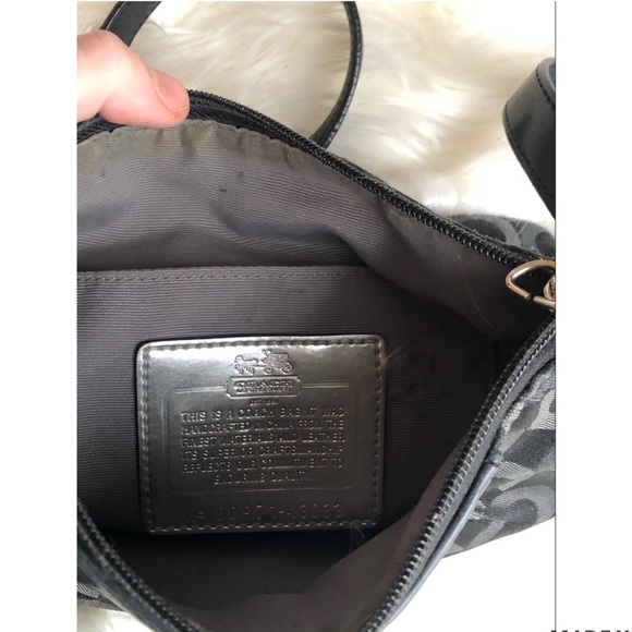 Coach crossbody bag ✨ - Picture 2 of 4